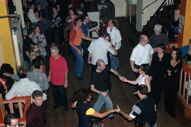 min 2006 10 31 latino 095